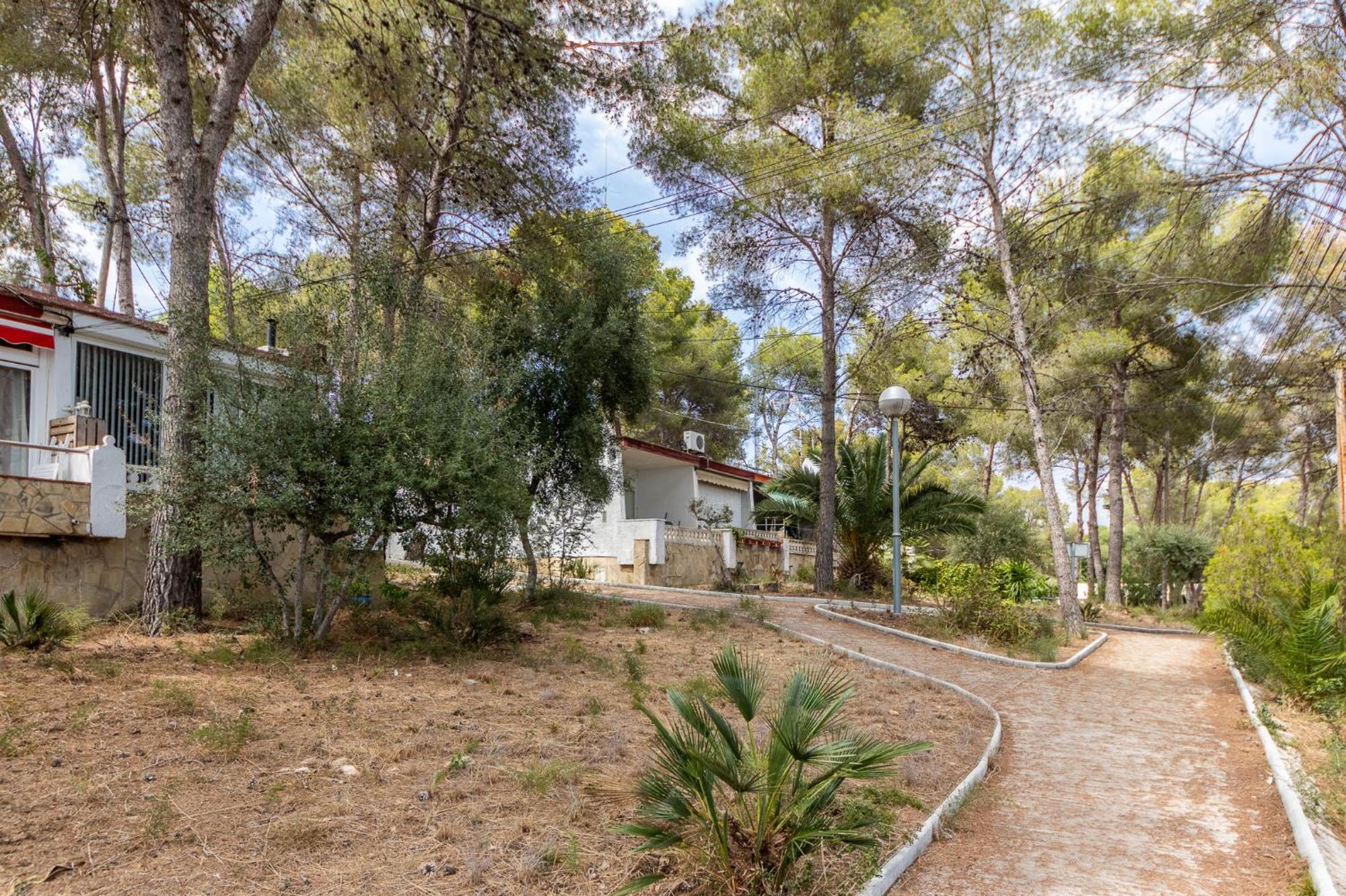 Luminoso Bungalow Con Parking Tarragona Luaran gambar